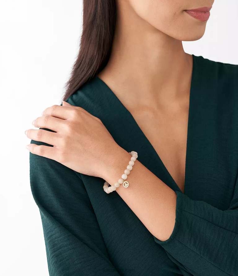 Fossil 6J041305 altın tonu sutton modern ve sihirli şeftali yeşim boncuklu bilezik takı kadınlar