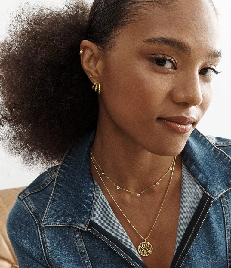 Fossil 6J04920 altın tonu sadie trio glitz paslanmaz çelik istasyon kolyesi takı kadınlar